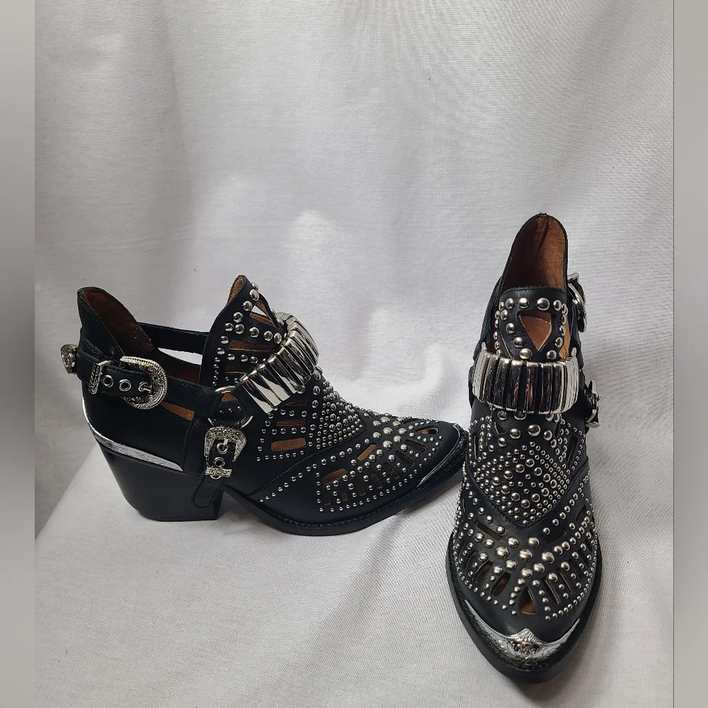 Jeffrey Campbell Calhoun Ankle Boot Black Silver Metal Studded Leather Sz 6 - Picture 4 of 11